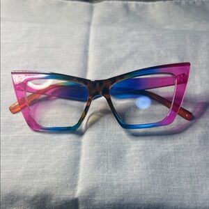 Gradient Cat-Eye Glasses